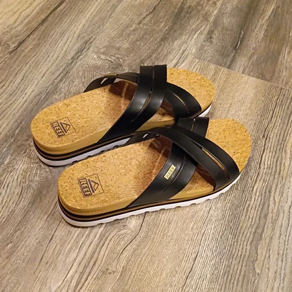 Reef Women's Cushion Bloom Hi Slide Black Strap Sandals Size 9 - Picture 3 of 9